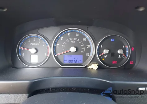 2008 Hyundai Santa Fe Gls z USA, uszkodzony, nr VIN 5NMSG13D18H149621